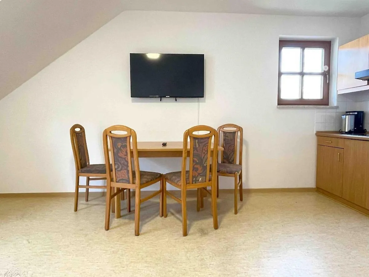Sta1067 Moderne Monteurwohnung Mit Balkon Stamsried